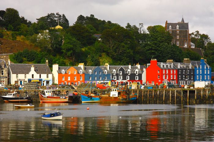 Small towns in Scotland, 8 Small Towns in Scotland - From The Rugged Highlands To The Bucolic Islands, by Art in Voyage, Luxury Destinations