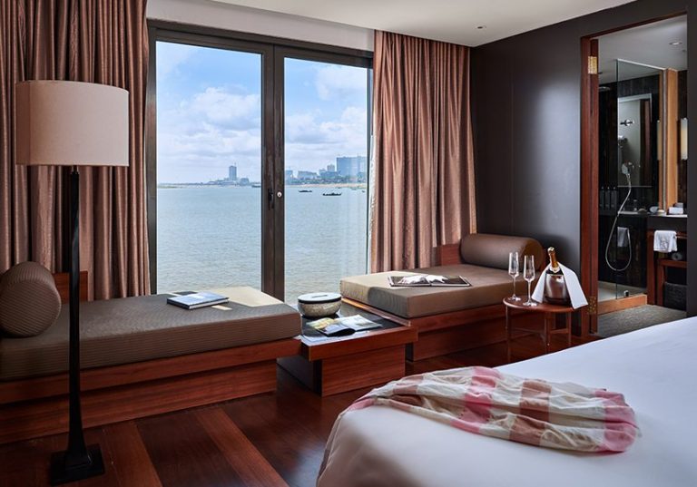 Aqua Mekong, with Art In Voyage