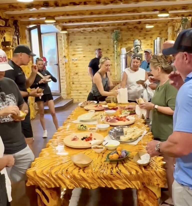 Private Yacht Sailing to Croatia, with Art In Voyage