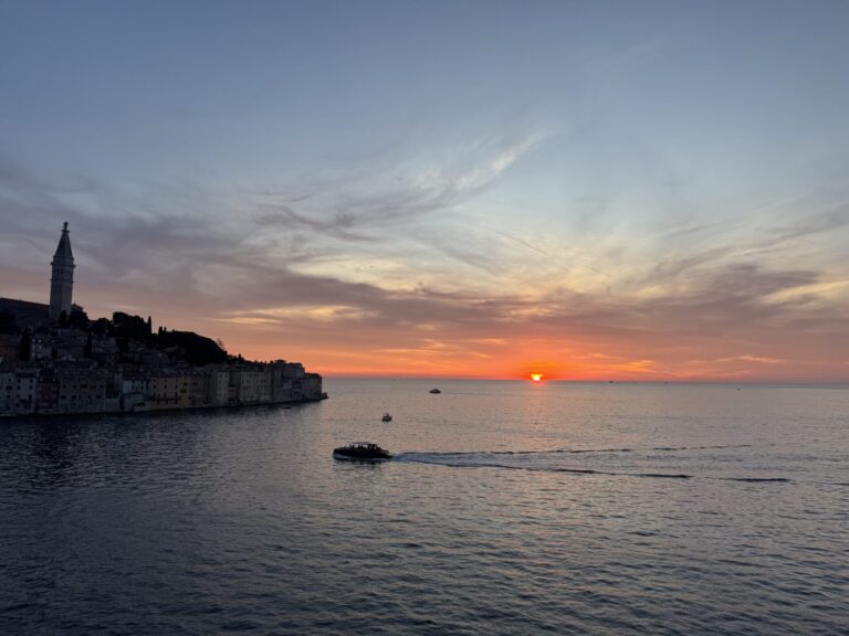 Private Yacht Sailing to Croatia, with Art In Voyage