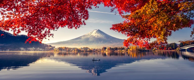 Mount-Fuji-Autumn-Japan-by-Art-in-Voyage.jpg