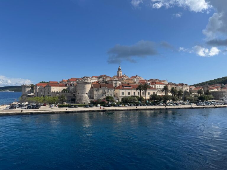 Private Yacht Sailing to Croatia, with Art In Voyage