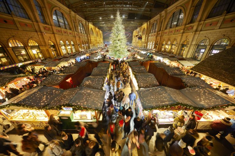 Zurich, Christmas markets of Europe, by Art in Voyage