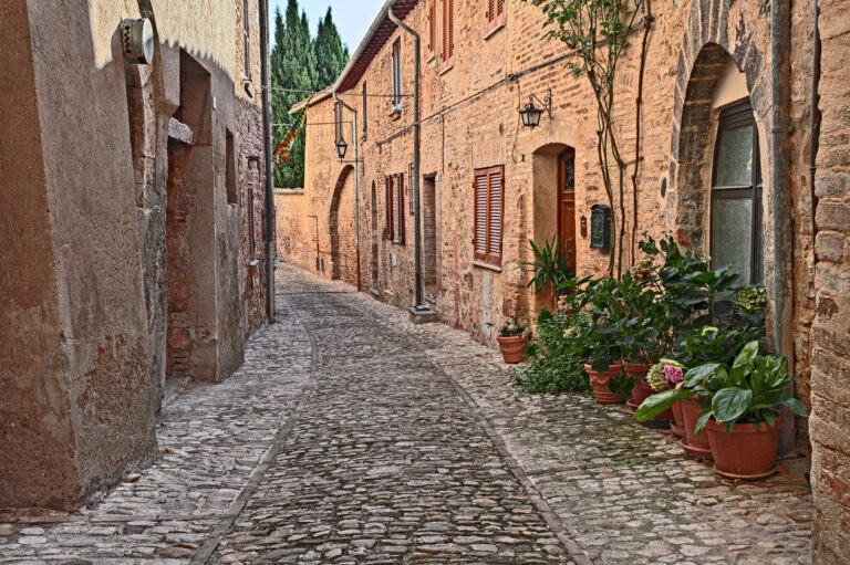 Umbria By Art In Voyage