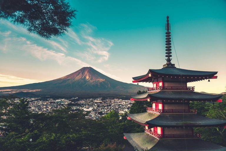 Travel Japan, Why Japan is Even More Beautiful Than you Think, By Art in Voyage, Luxury Destinations