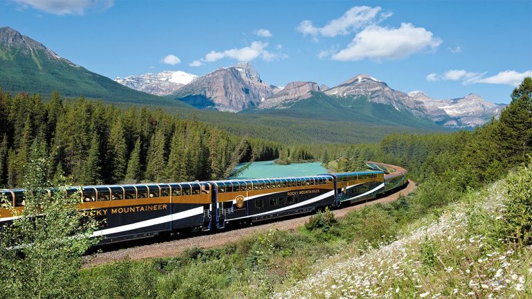 Luxury Train Adventures in North America, Luxury Train Adventures in USA, By Art in voyage