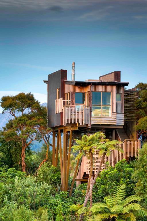 Upper Branch Tree House | Kaikoura