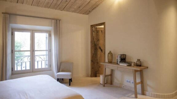 Provence by Art in Voyage